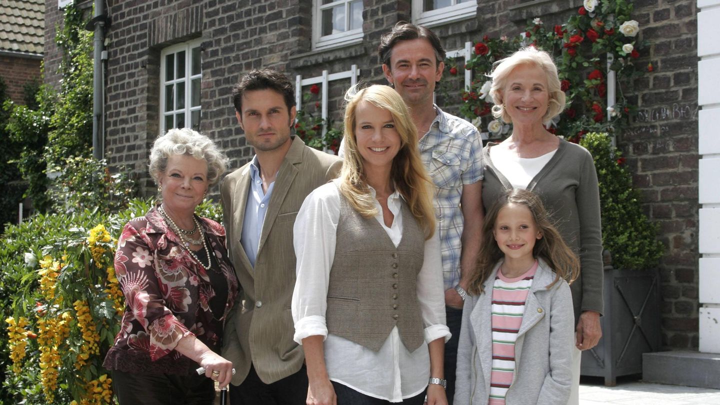 Im Laufe ihrer Karriere wechselte Linda de Mol auch ins Schauspielfach