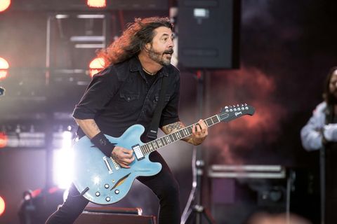 Die Foo Fighters waren der unumstrittene Headliner des Roskilde-Festivals 2024. Weit über 80.000 Festivalbesucher feierten die Band über die gesamte Länge des zweistündigen Gigs. Dave Grohl war sichtlich beeindruckt und kürte das Roskilde-Festival wie schon im Jahr 2017 zu seinem Tour-Highlight und empfahl den Fans, nirgends anders Konzerte zu besuchen, Roskilde sei nicht zu toppen