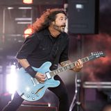 Die Foo Fighters waren der unumstrittene Headliner des Roskilde-Festivals 2024. Weit über 80.000 Festivalbesucher feierten die Band über die gesamte Länge des zweistündigen Gigs. Dave Grohl war sichtlich beeindruckt und kürte das Roskilde-Festival wie schon im Jahr 2017 zu seinem Tour-Highlight und empfahl den Fans, nirgends anders Konzerte zu besuchen, Roskilde sei nicht zu toppen