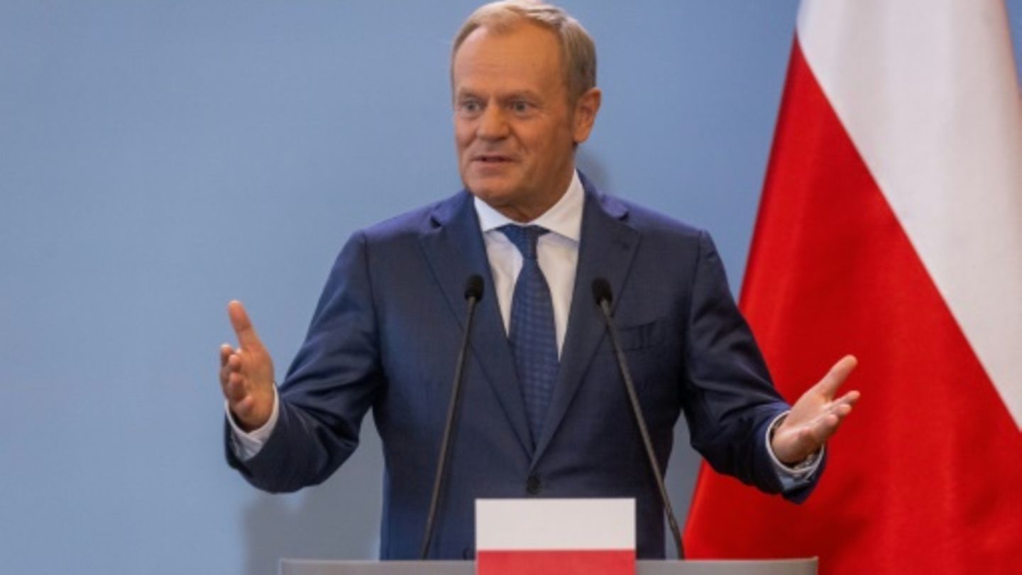 Polens Regierungschef begrüßt Ergebnis von Parlamentswahl in Frankreich