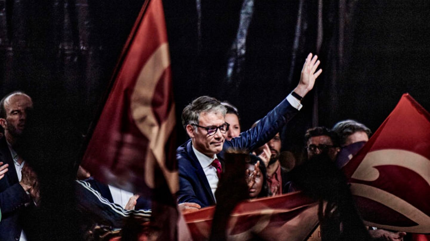 France: What happens next after the surprise victory of the left?