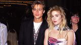 Brad Pitt und Christina Applegate