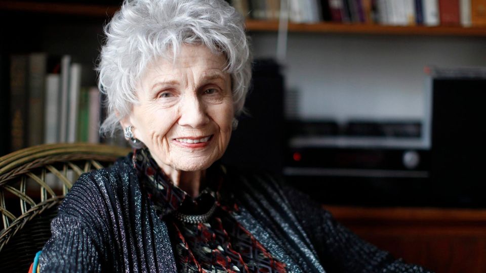 Alice Munro