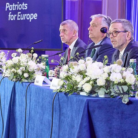 Orban, Kickl und Babis bei einem Treffen der "Patrioten für Europa"