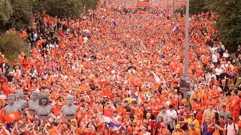Niederländische Fans bei der EM in Deutschland