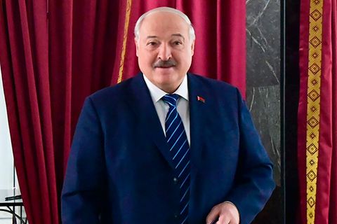 Belarus' Staatschef Alexander Lukaschenko wird Ende August 70 und will weiter regieren