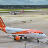 Flugzeuge auf dem Airport Gatwick