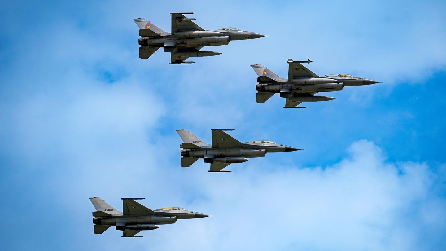 Ukraine: Will the F16 fighter jet bring about a turning point in the air war?
