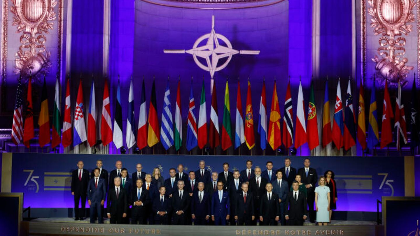 Jubiläum in Washington: Die Nato feiert ihr 75-jähriges Bestehen. Doch über der Geburtstagsfeier hängen düstere Wolken