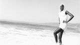 Alek Wek fotografiert von Arthur Elgort