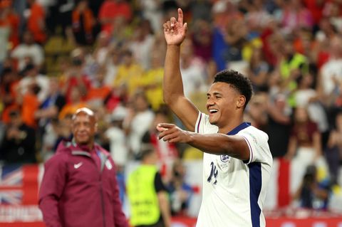 Presseschau: "Sie können ja doch brüllen wie Löwen": So wird Englands Finaleinzug kommentiert