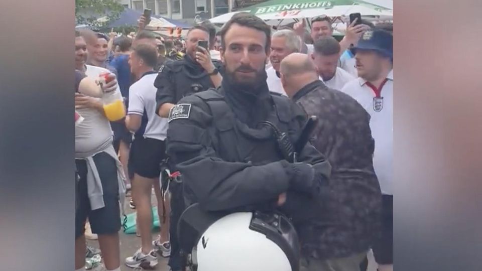 British fans celebrate Southgate lookalike