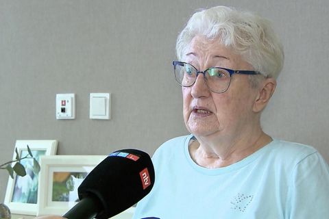 Seniorin berichtet über steigende Pflegepreise: Dafür "braucht man viel Kraft"