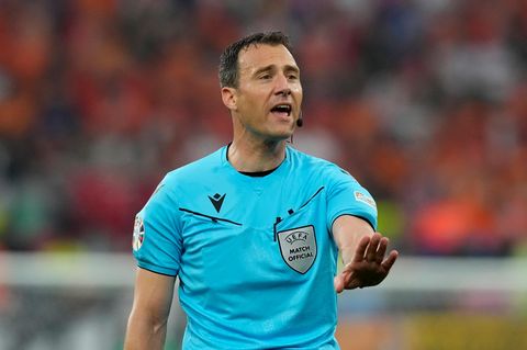 Felix Zwayer musste sich nach dem Elfmeterpfiff im Halbfinale zwischen England und den Niederlanden viel Kritik anhören