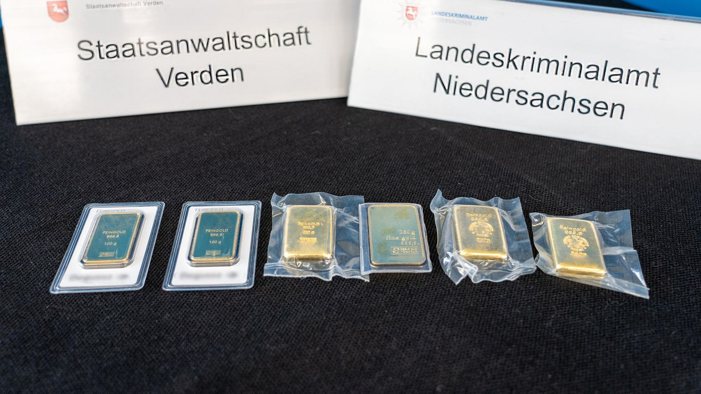 Die Ermittler fanden auch mehrere Hundert Gramm Gold