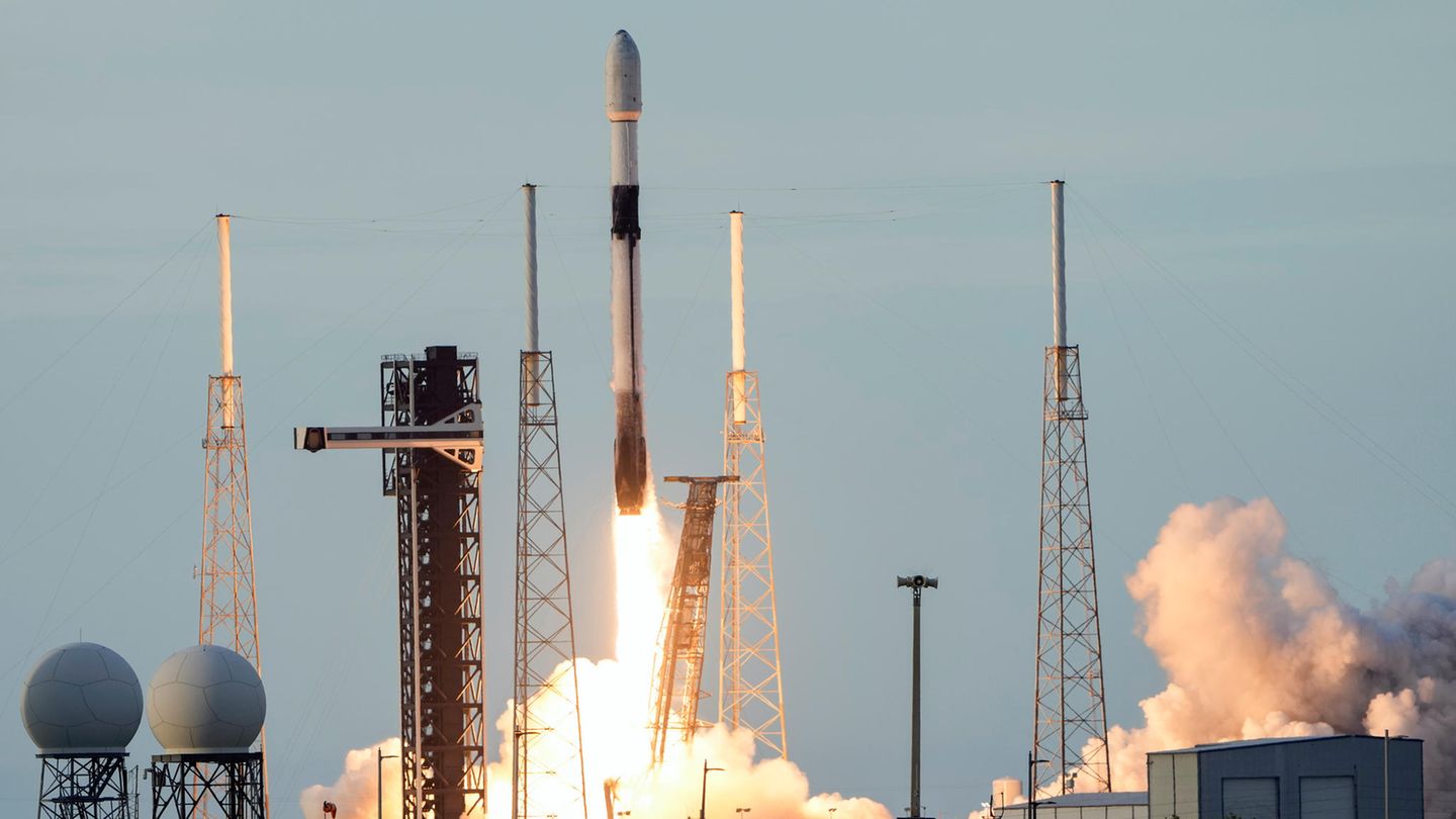 Die Rakete Falcon 9 von Elon Musks Unternehmen Space X galt als zuverlässig – bis jetzt