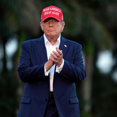 Donald Trump bei einer Wahlkampfveranstaltung im Trump National Doral Miami