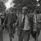 Secret Service Agenten begleiten den Präsidenten Ford weg vom Ort des Anschlages