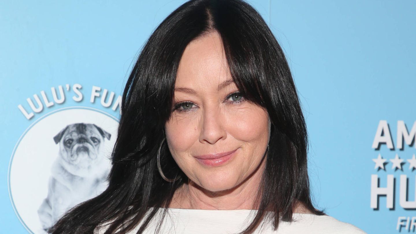Shannen Doherty is dead: Actress dies of cancer at the age of 53