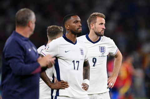 Englands Spieler nach dem EM-Finale gegen Spanien
