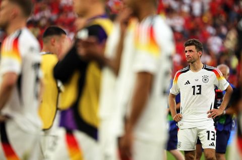 Er sagt "dem Bundesadler 'servus'": Thomas Müller