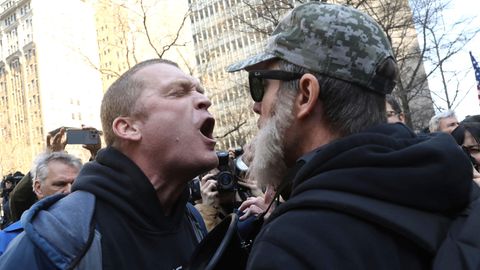 Donald Trump Fan und Gegner