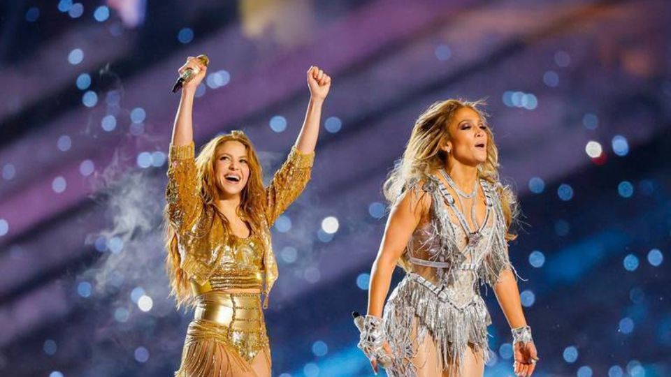 Shakira und Jennifer Lopez beim Superbowl 2020 Shakira und Jennifer Lopez beim Superbowl 2020