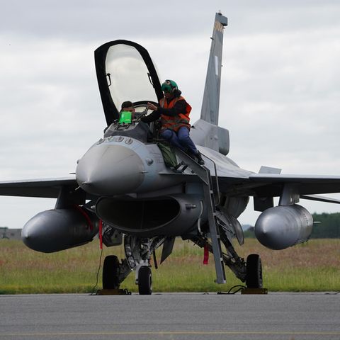 Die F-16 ist ein erprobter Multirole-Fighter, den moderneren russischen Jets jedoch nicht überlegen.