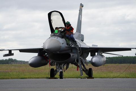 Die F-16 ist ein erprobter Multirole-Fighter, den moderneren russischen Jets jedoch nicht überlegen.