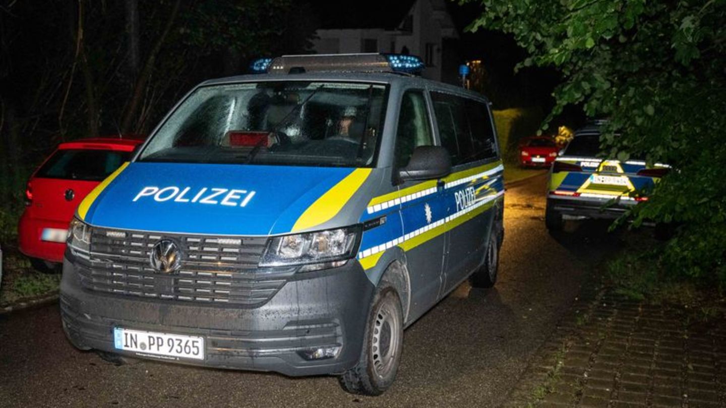 Verdächtiger auf der Flucht: Fahndungsfotos der Polizei nach Mord von Herrsching