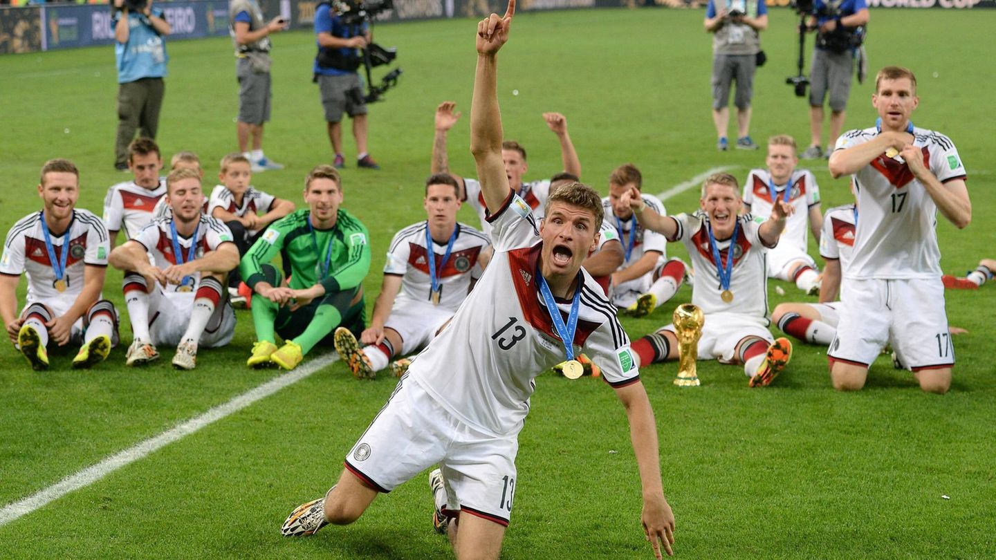 Dieses ikonische Bild braucht eigentlich keine Erklärung: Thomas Müllers größter Triumph – der WM-Sieg 2014