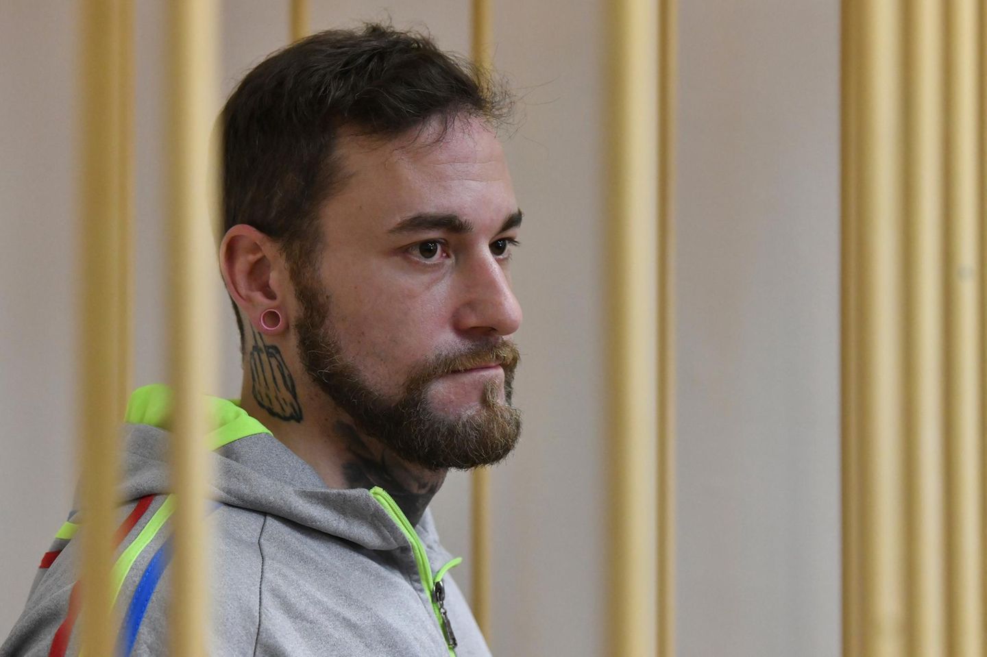 Patrick Schöbel im Gericht in Sankt Petersburg