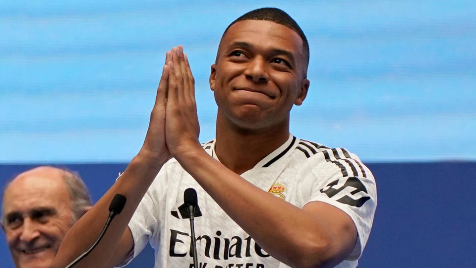 Kylian Mbappe war bei seiner Vorstellung in Madrid reichlich pathetisch