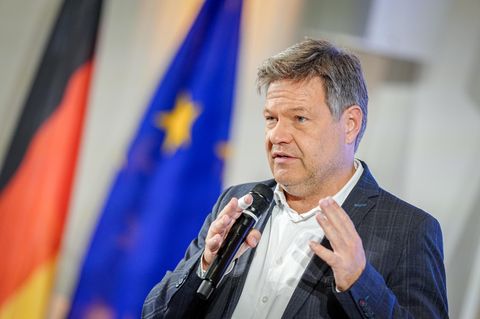 Umfrage: Selbst Habeck als Kanzlerkandidat würde keine Wähler zurückholen