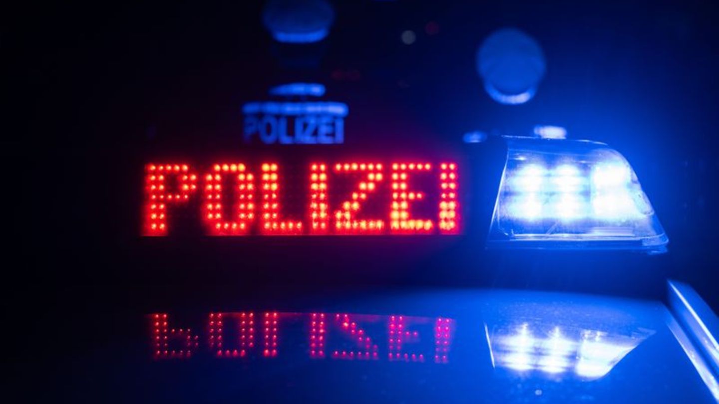 Vollsperrung: Schwerer Unfall auf A6 bei Frankenthal - Vollsperrung