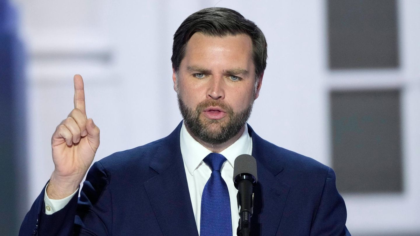 JD Vance as Trump’s vice president: “When we strike, we strike hard”