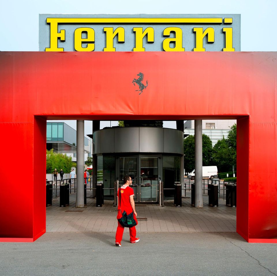Eingang zur Ferrari Firmenzentrale