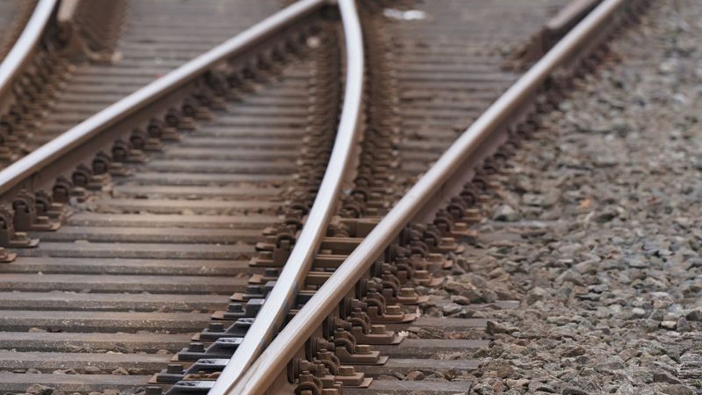 Schienenverkehr: Einschränkungen wegen Bauarbeiten im Bahnverkehr im Norden