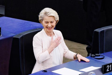 Für weitere fünf Jahre Kommissionspräsidentin der EU: Ursula von der Leyen