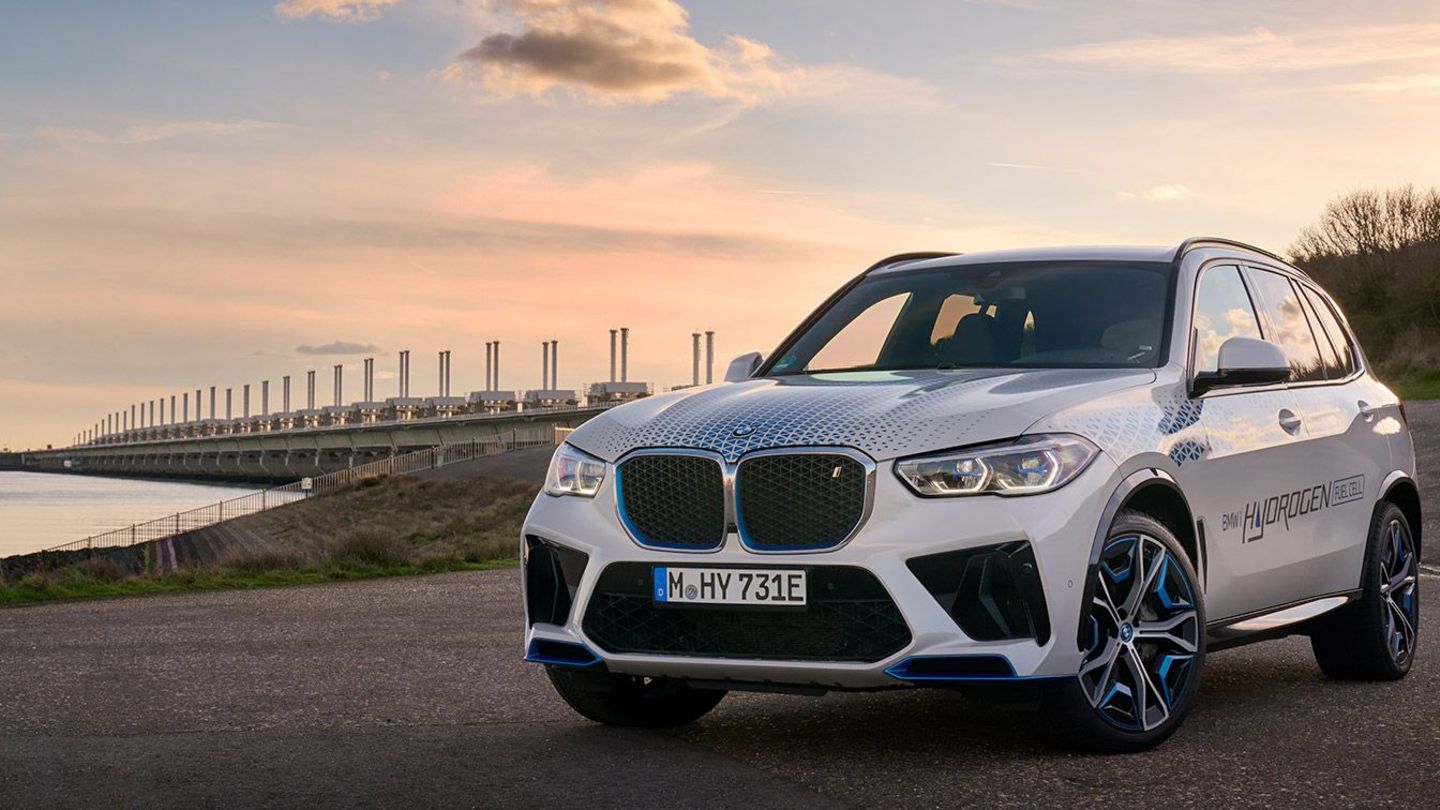 Antrieb mit Brennstroffzelle: Warum BMW nicht vom Wasserstoffauto lassen will