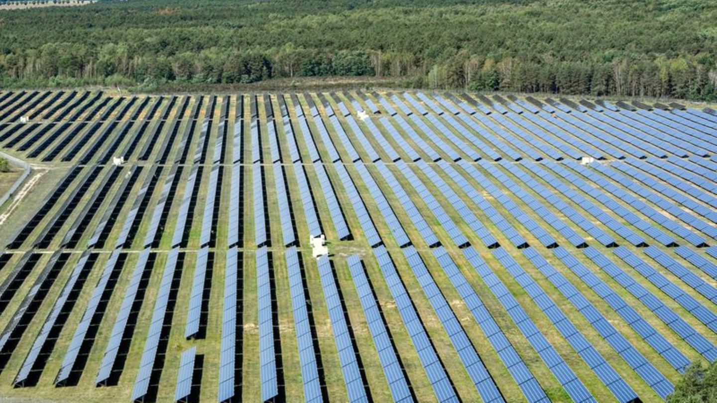 Energie: Photovoltaik-Anlagen bringen Kommunen ordentlich Geld