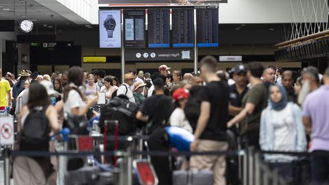 Eine Computerpanne hatte den Flugverkehr weltweit zum Erliegen gebracht