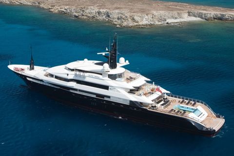 Mega-Yacht Alfa Nero