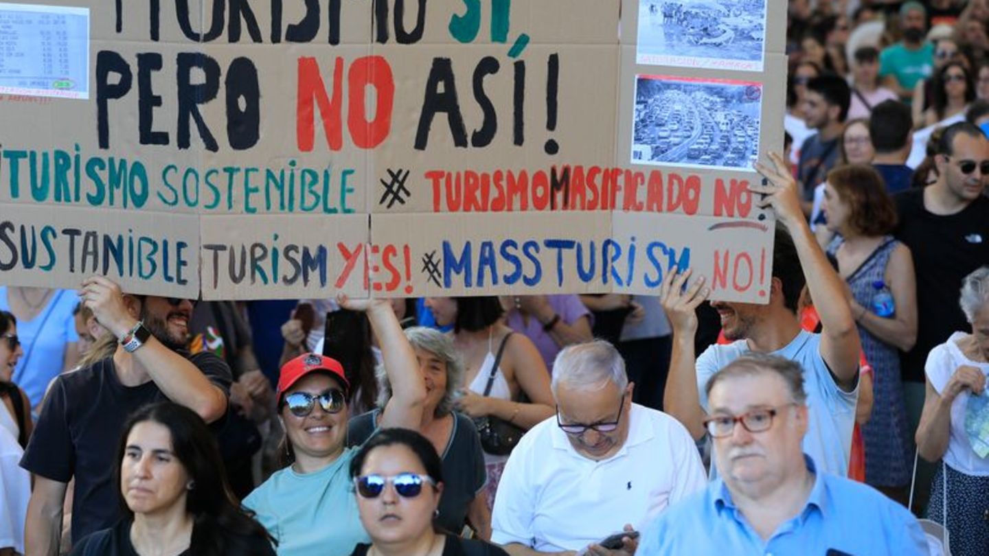 Protest im Urlaubsparadies: Maßnahmen gegen Massentourismus auf Mallorca angekündigt