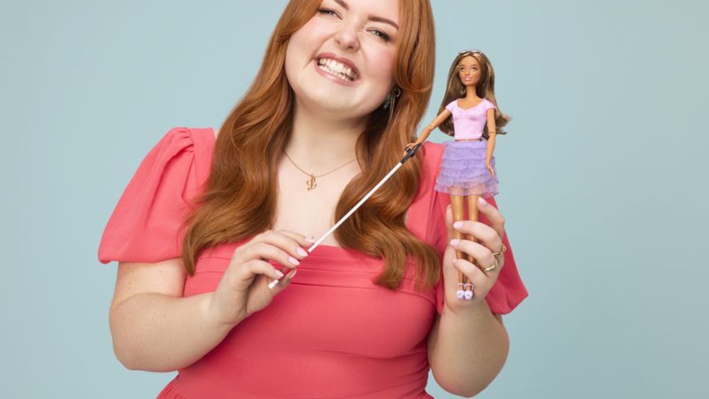 Spielwaren: Erste blinde Barbie-Puppe