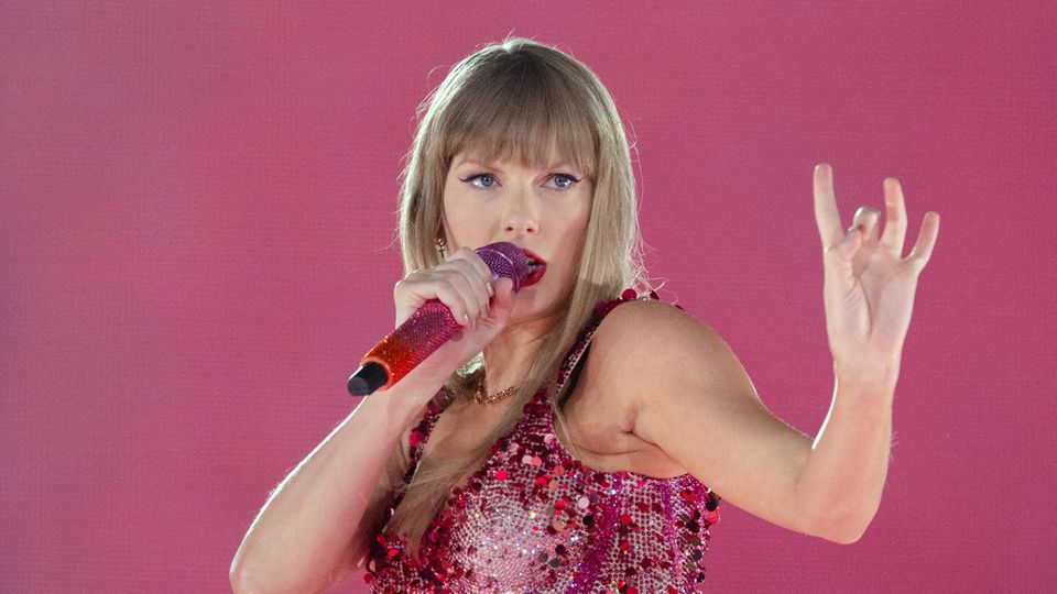 Tüll und Glitzer: Taylor Swift: So bereiten sich "Swfties" wochenlang auf Konzerte vor