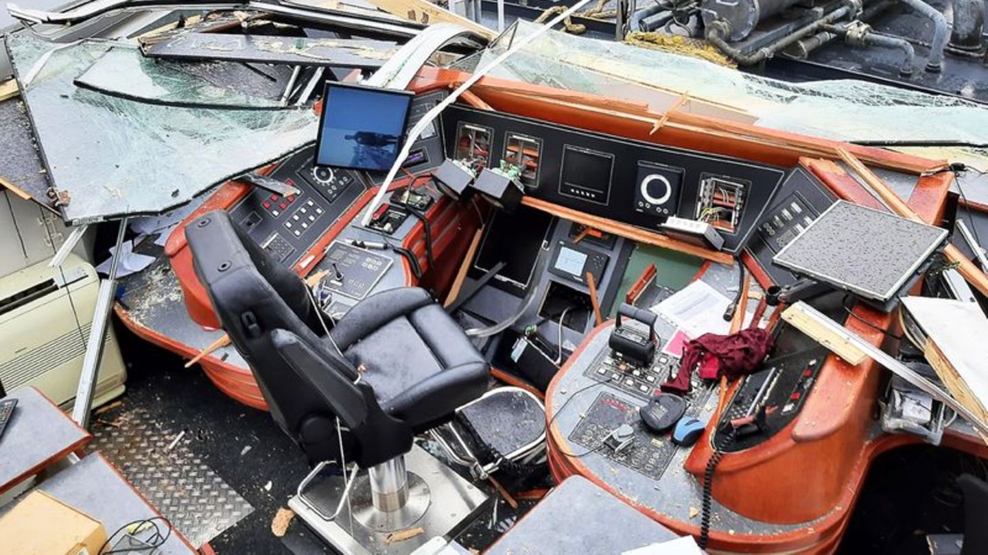 Schiffsunfall: Wieder prallt Schiff gegen eine Huntebrücke