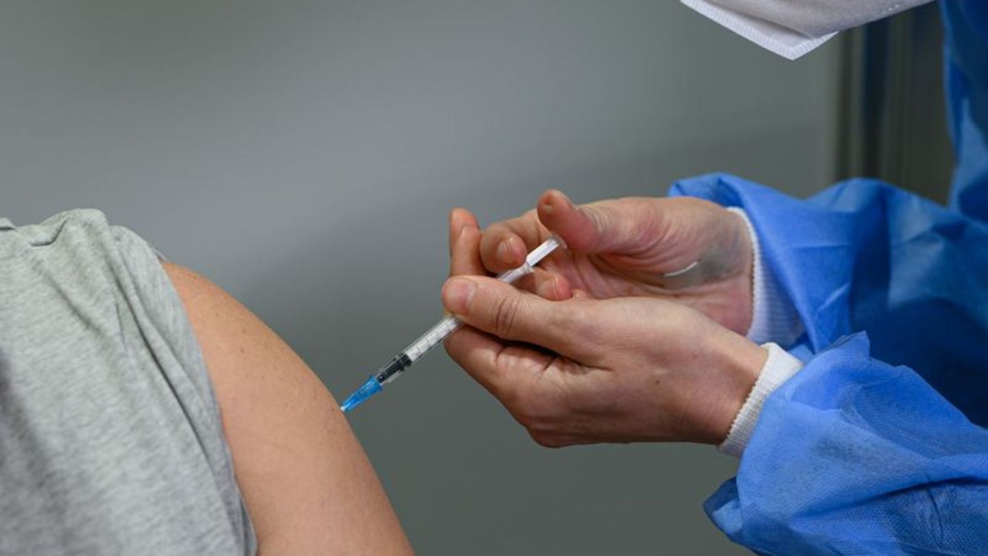 Gesundheit: Bislang 28 anerkannte Corona-Impfschäden in Sachsen