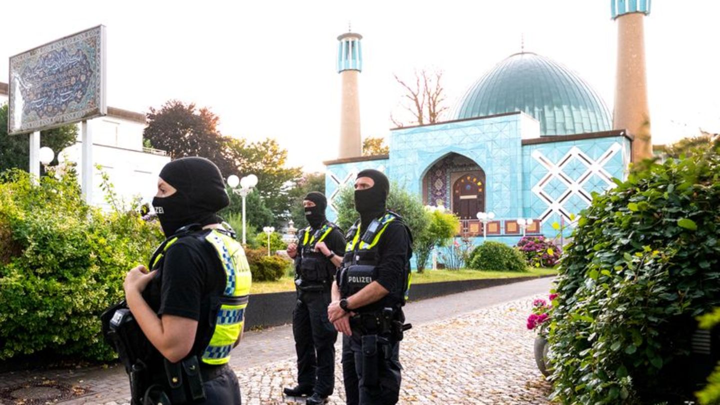 Razzia: Islamistischer Verein verboten - Durchsuchung auch in Hessen