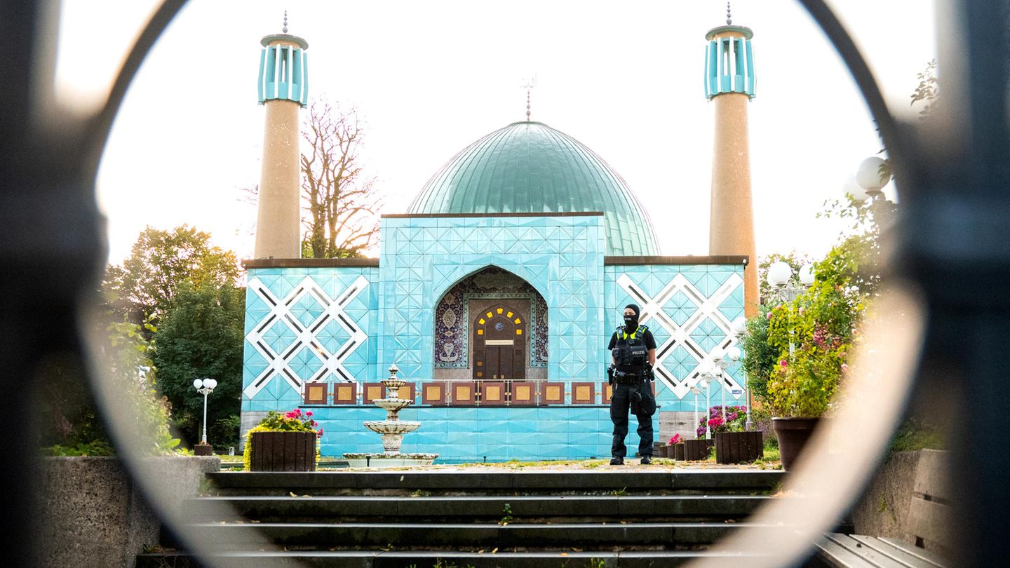 Islamisches Zentrum: So lief die Razzia in der Blauen Moschee in Hamburg